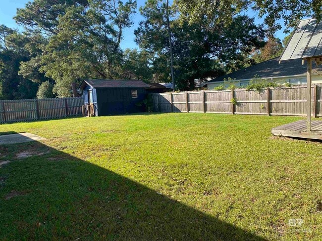 Foto del edificio - 20095 Dotson St