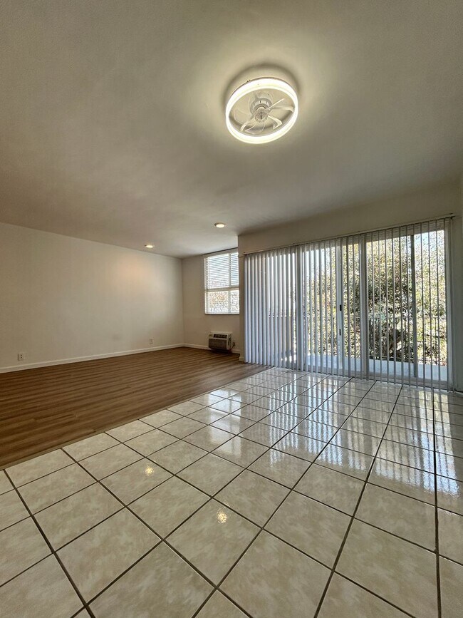 Building Photo - Santa Monica Coastal Suite | Private Balcony & Jacuzzi | Walk-In Closet | Ultimate Commuter Hub