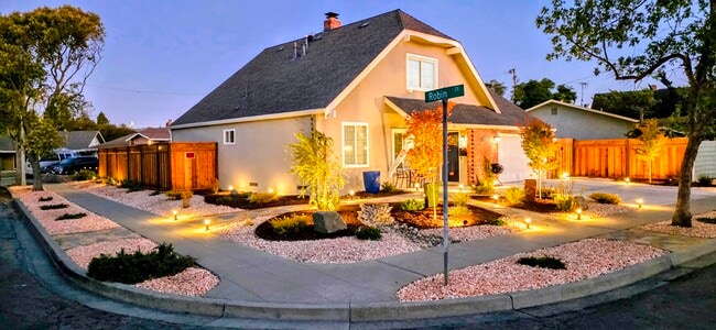 Building Photo - 40830 Robin St