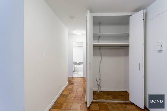 Foto del edificio - 145 E 16th St
