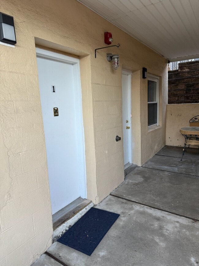 Foto del edificio - 182 Cliff St