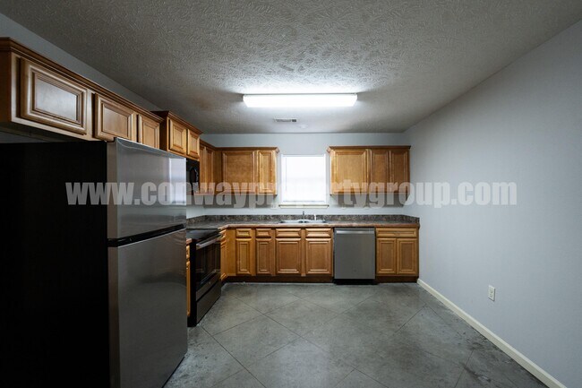 Building Photo - 1125 Wineberry Rd