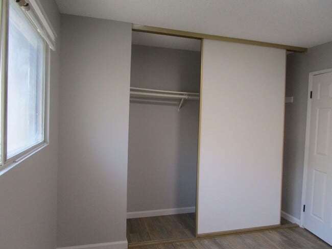 Building Photo - 1426 Callen St