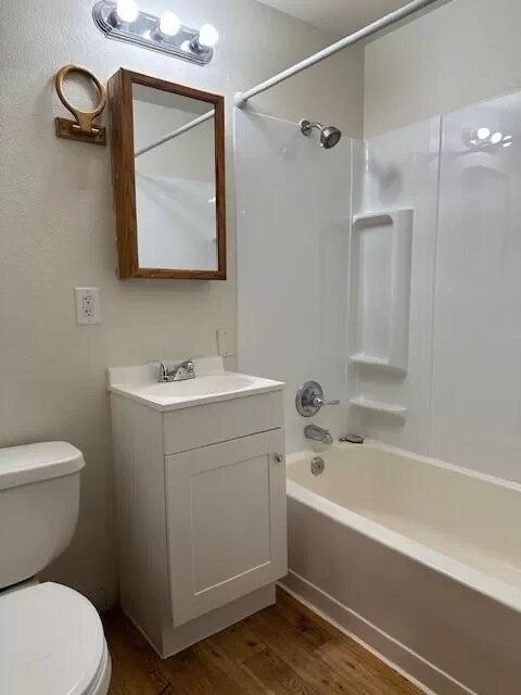 Foto del edificio - 5150 Taku Dr