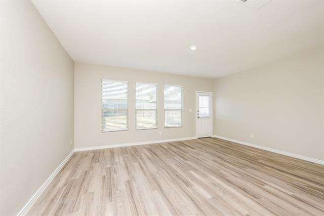 Foto del edificio - 1923 Mosley Dr