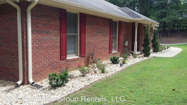 Building Photo - 507 Rosewood Dr