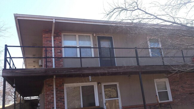 Foto del edificio - Orange Blossom Apartments