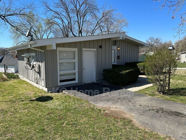 Foto del edificio - 6006 N Howard Ave