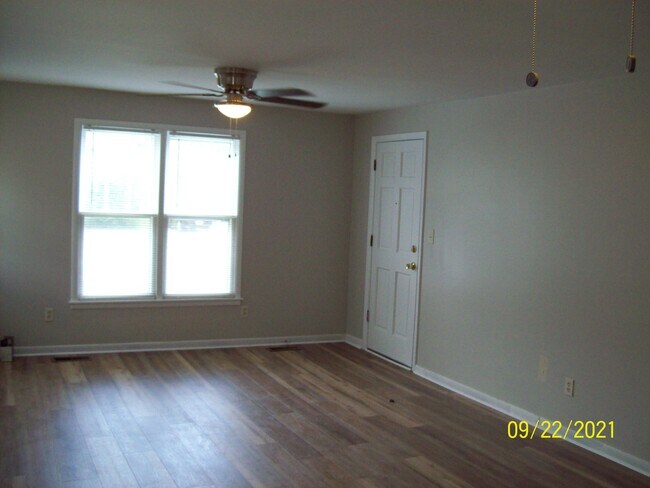 Foto del edificio - 504 Beirne Ave NE