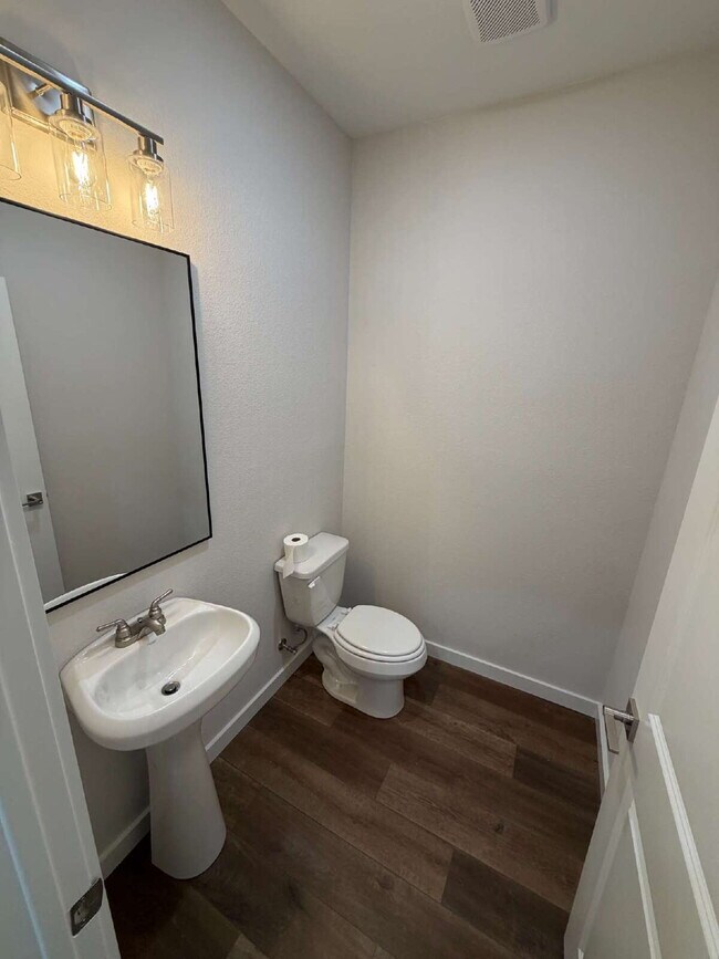 Foto del edificio - Beautiful 3 bedroom easy walk to TSU!