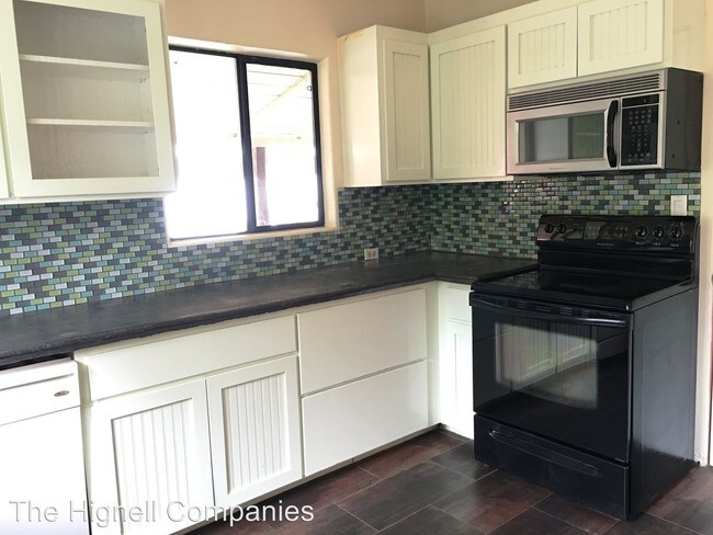 Foto del edificio - 3 br, 1.5 bath House - 14273 Hwy 99 N.