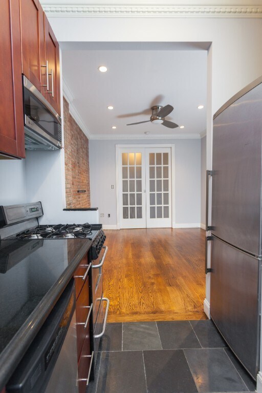 Foto del edificio - 493 Second Ave (27th & 28th St), #3