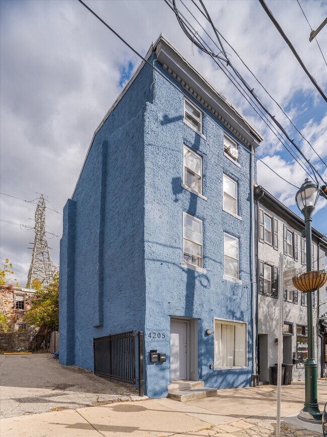 Foto del edificio - 4205 Main St