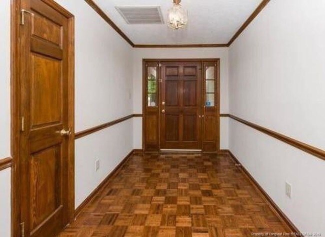 Foto del edificio - 338 Conifer Dr