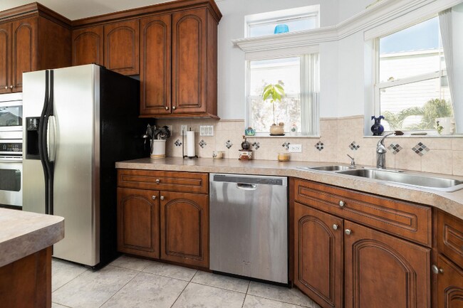 Foto del edificio - 116 Long Key Rd