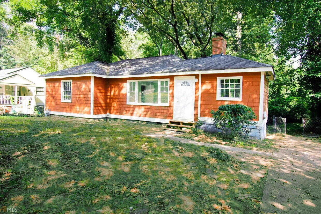 Foto principal - 1582 Wellswood Dr SE