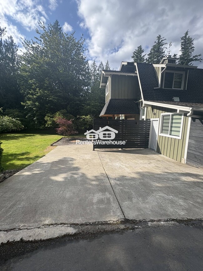 Building Photo - 23806 SE 59th St