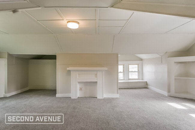 Building Photo - 5808 Prospect Ave