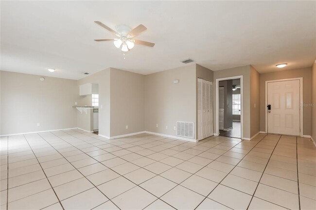 Building Photo - 2210 N Merrin St