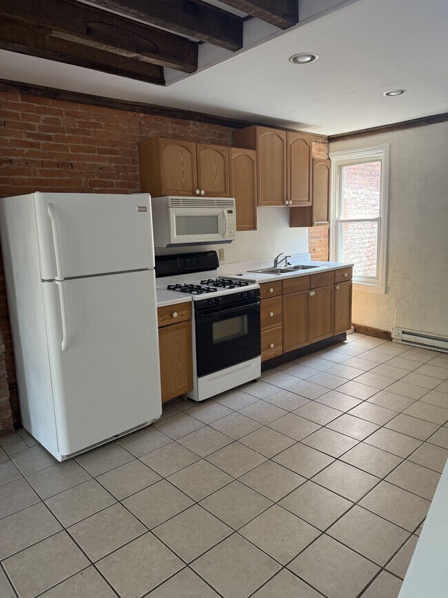 Foto del edificio - 217 Briggs St