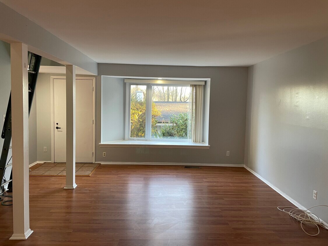 218 E Chelsea Cir, Newtown Square, PA 19073 Townhome Rentals in