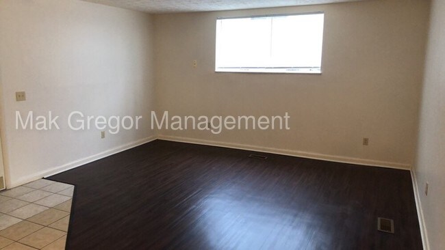 Foto del edificio - 1207 W Fairview Ave
