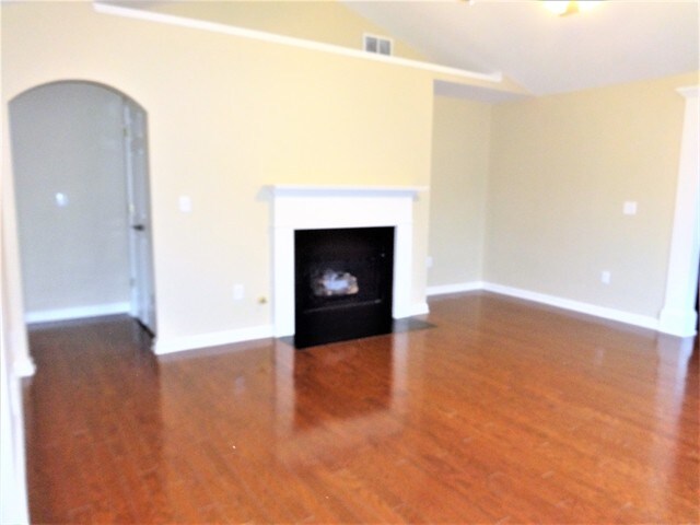 Building Photo - 301 Summerstone Court