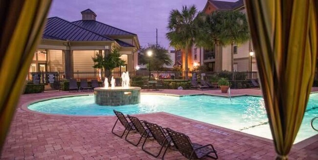 Building Photo - 3 bedroom in Houston TX 77063