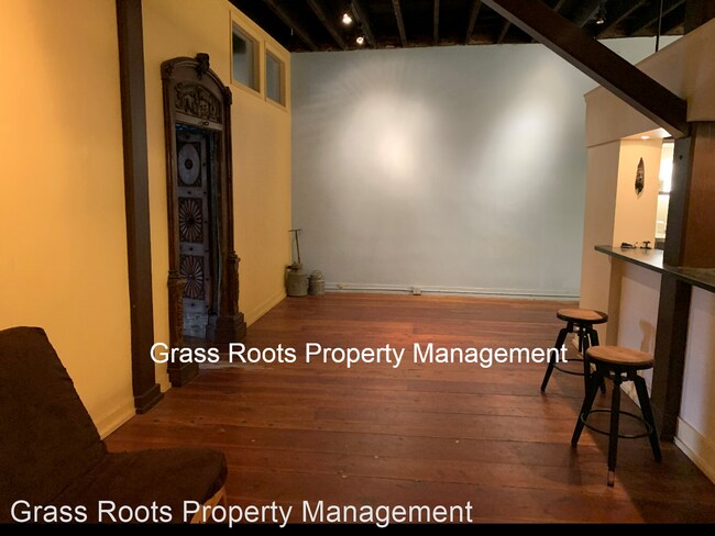 Building Photo - 1 br, 1 bath House - 212 Church Street