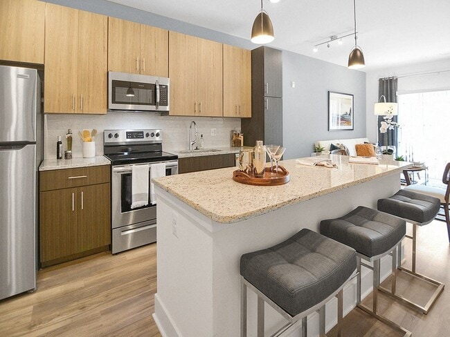 Building Photo - Fieldside Grande Apartments & Townhomes