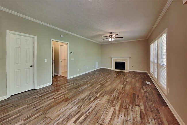 Foto del edificio - 2875 White Blossom Ln