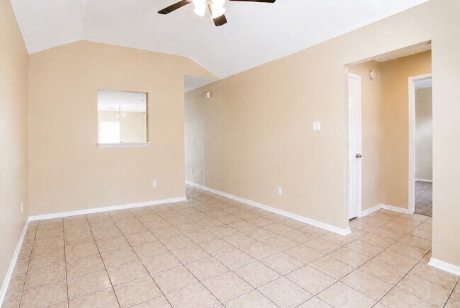 Foto del edificio - 24106 Broken Bow Ln