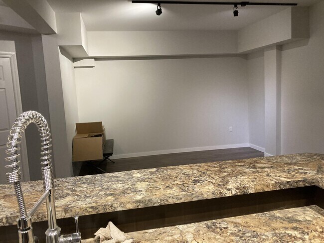 Photo du bâtiment - 430 5th St