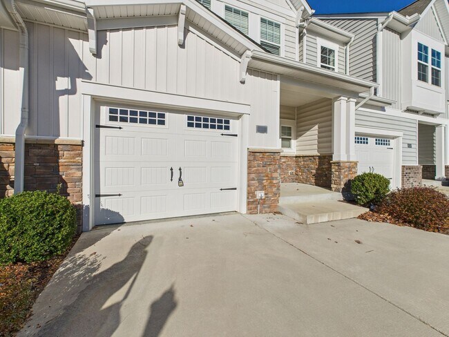 Foto del edificio - 6600 Wy Pt Dr