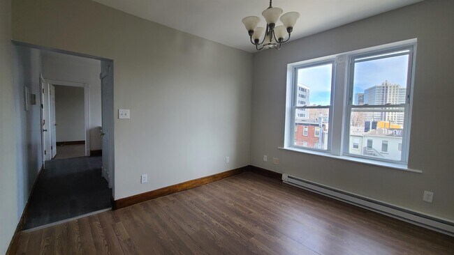 Foto del edificio - 15 Hopkins Ave