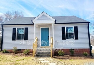 Building Photo - 709 Maryland Ave