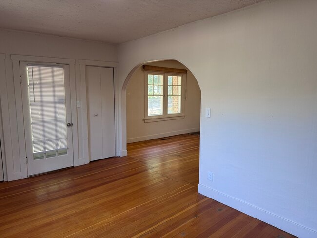 Foto del edificio - 280 3rd St