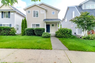 Building Photo - 1360 Sinclair Dr