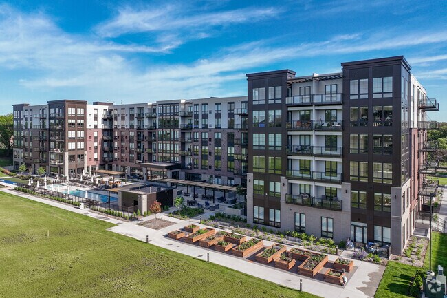 Foto del edificio - Amira Minnetonka & Amira Villas Minnetonka