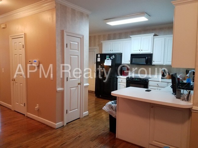 Building Photo - 52 Hunters Pond Dr