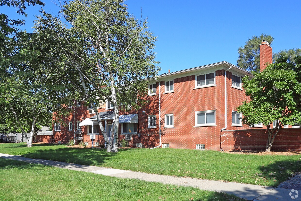 Foto del edificio - 1725 Gardenia Ave