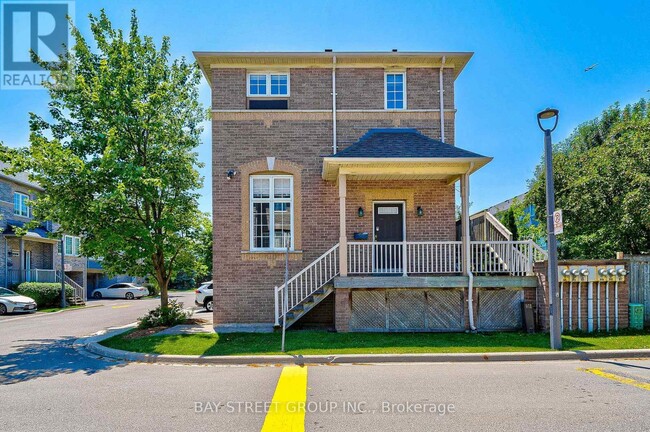 Building Photo - 5535-5535 Glen Erin Dr