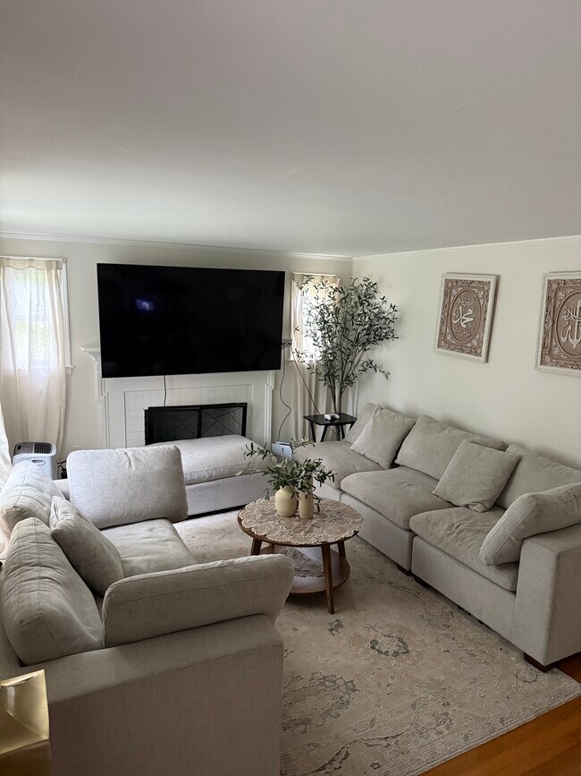 Foto del edificio - 580 W Wolcott Ave