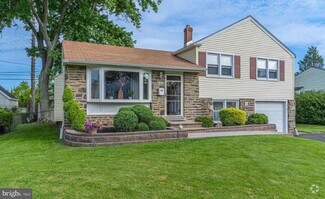 Building Photo - 11615 Depue Ave