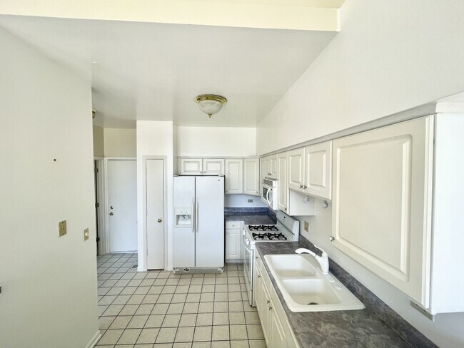 Foto del edificio - 12 St Moritz Ct