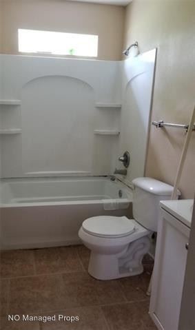 Building Photo - 8533 Valor Dr