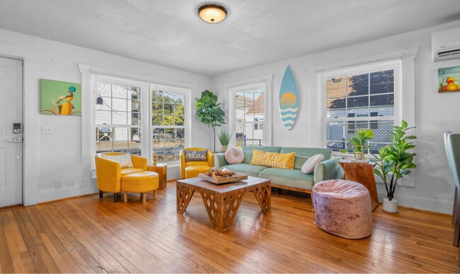 Photo - 9628 19th Bay St House