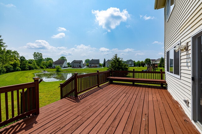 Building Photo - 8312 N Warwick Ct