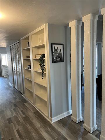 Foto del edificio - 726 Greenhill Ln