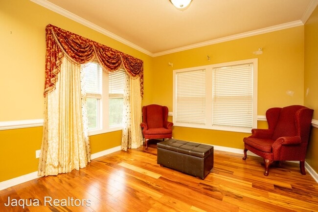 Building Photo - 5 br, 3.5 bath House - 7410 Brindle Trail